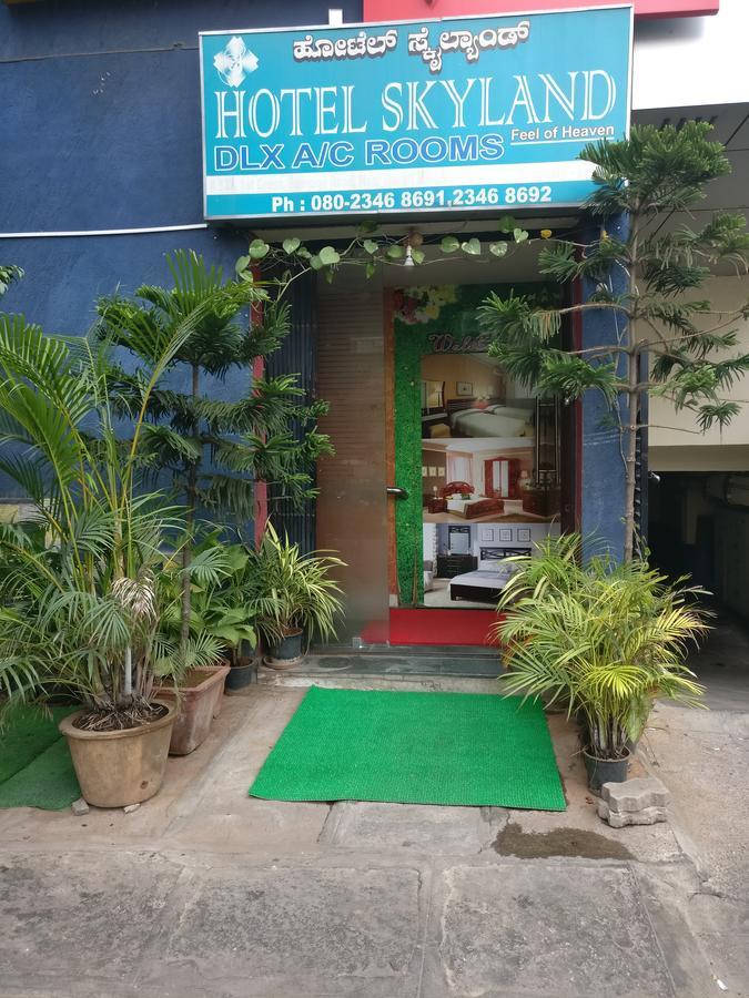 Hotel Skyland Bangalore Exteriör bild